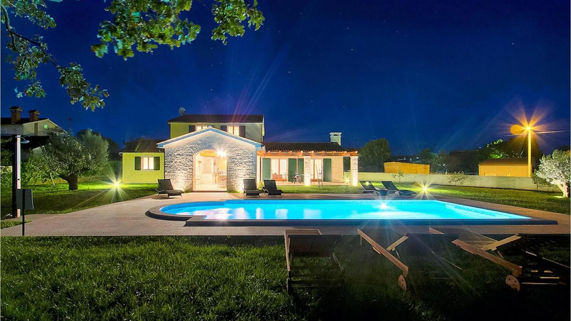 Holiday home Villa Anita Hrboki